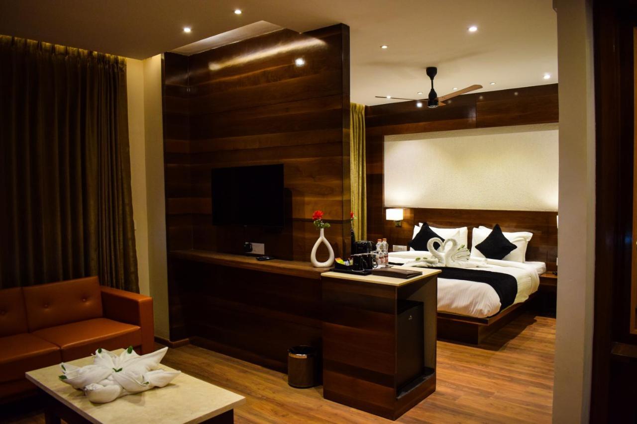 Pride Hotel And Resort Rishīkesh Dış mekan fotoğraf